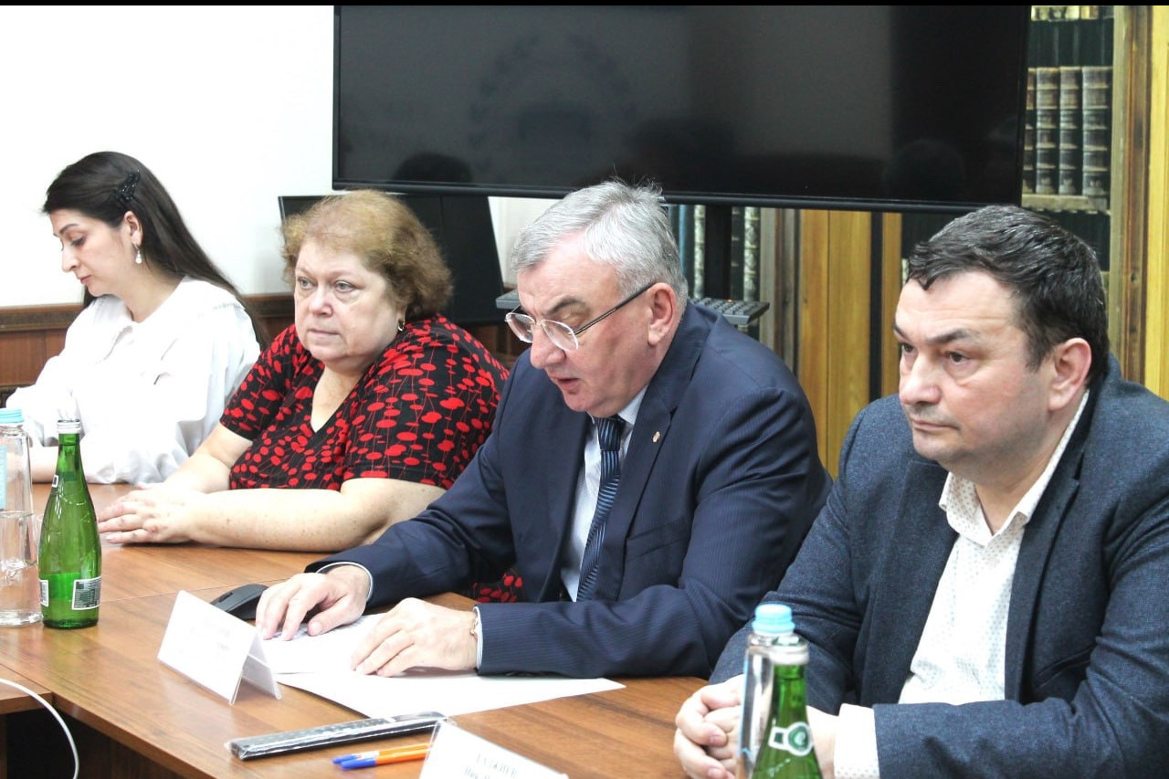 В Минтруда Дагестана прошел II этап конкурса на должность руководителя Комплексного центра социального обслуживания населения в Агульском районе